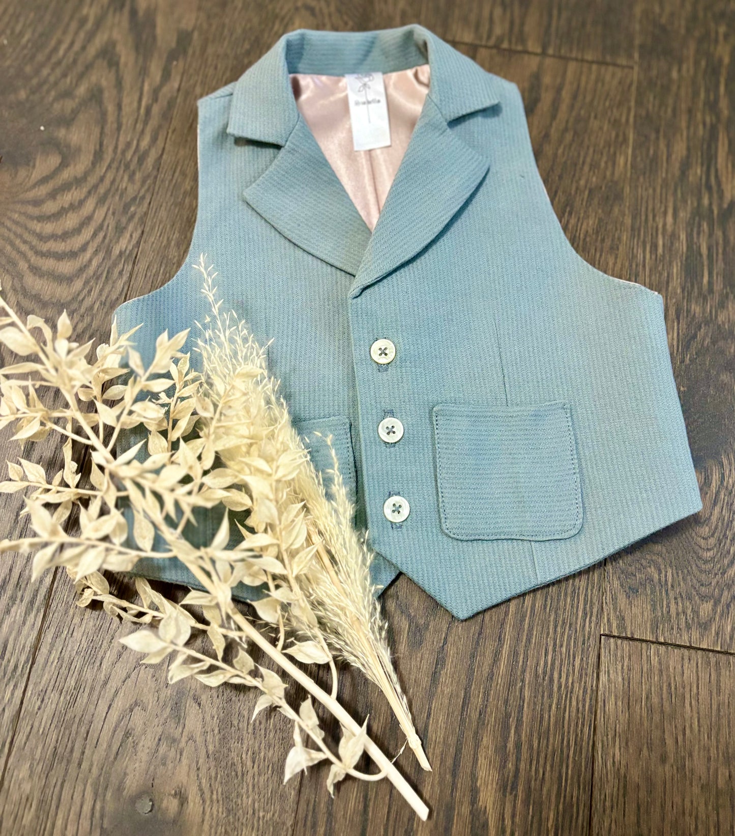 Isaiah Linen Vest