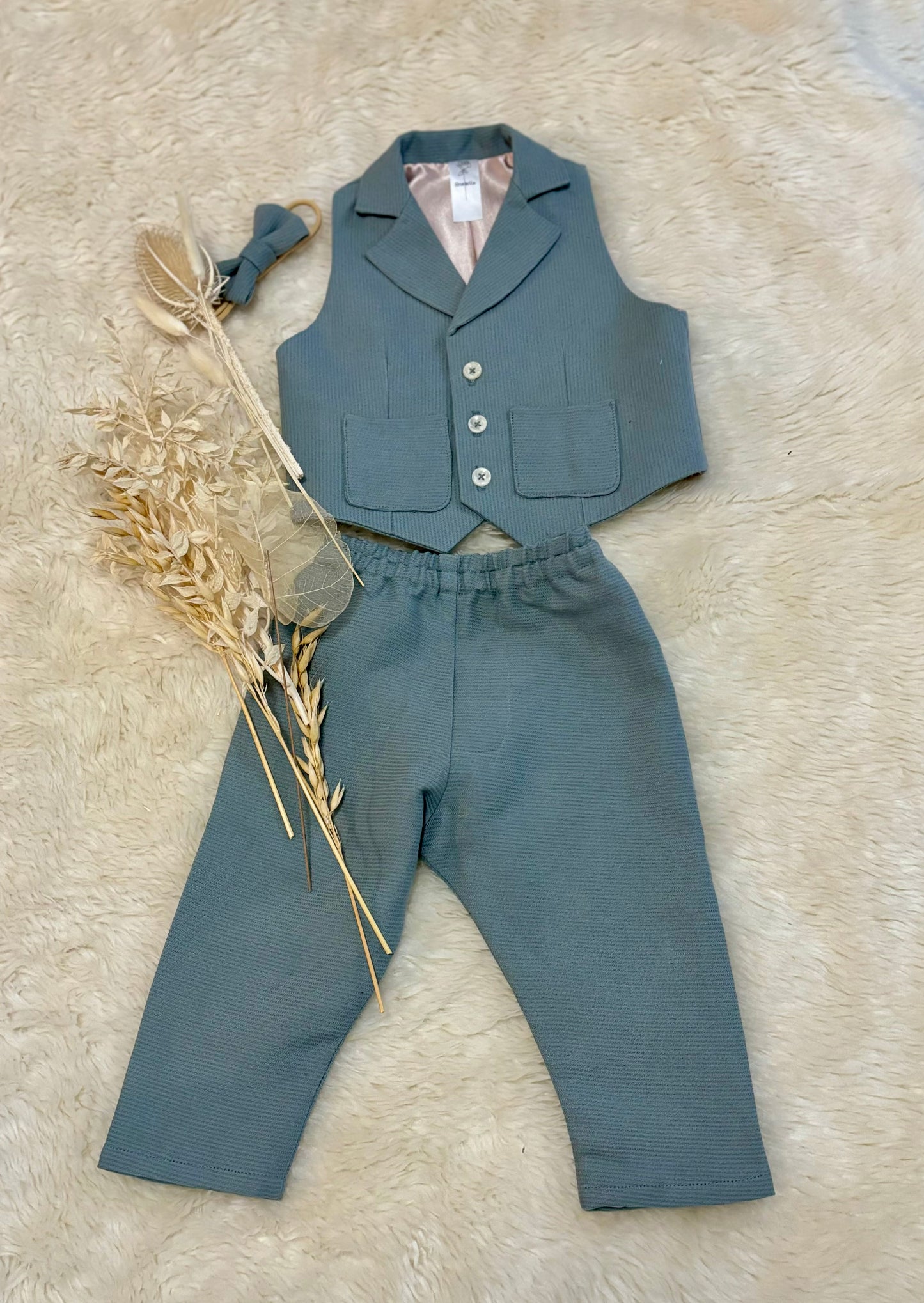 Isaiah Linen Vest